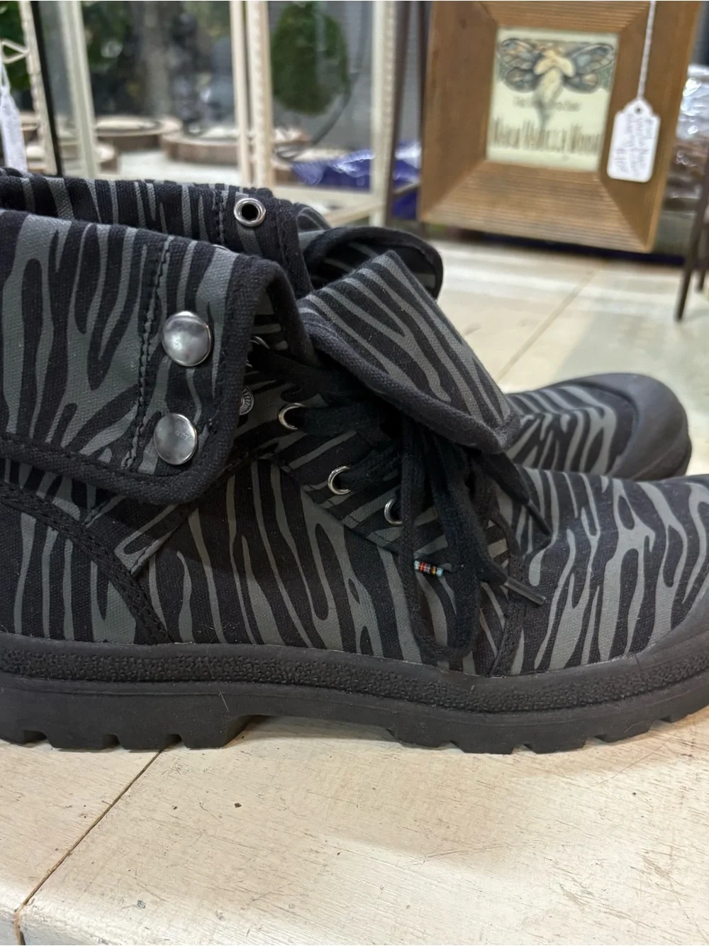 Closer By Chaussea Women’s Black Zebra-Print High Top Sneakers